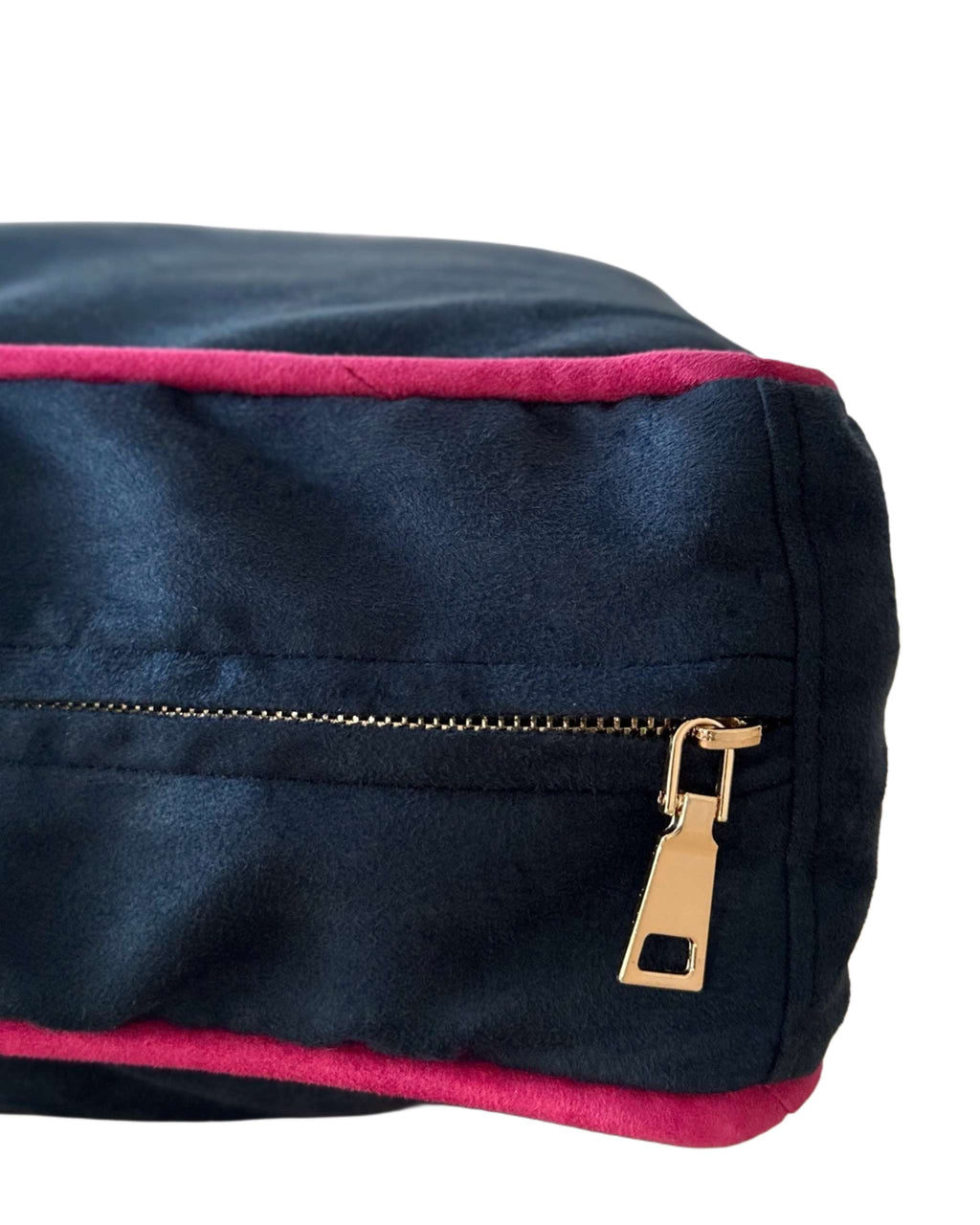 MONOCHROME DOG BED NAVY BLUE / FUCHSIA PINK