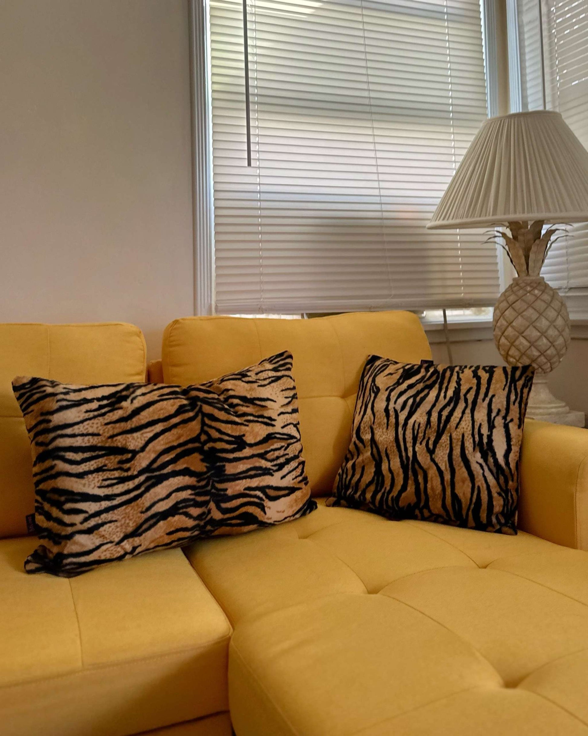 TIGER INTERIOR CUSION RUST/BLACK