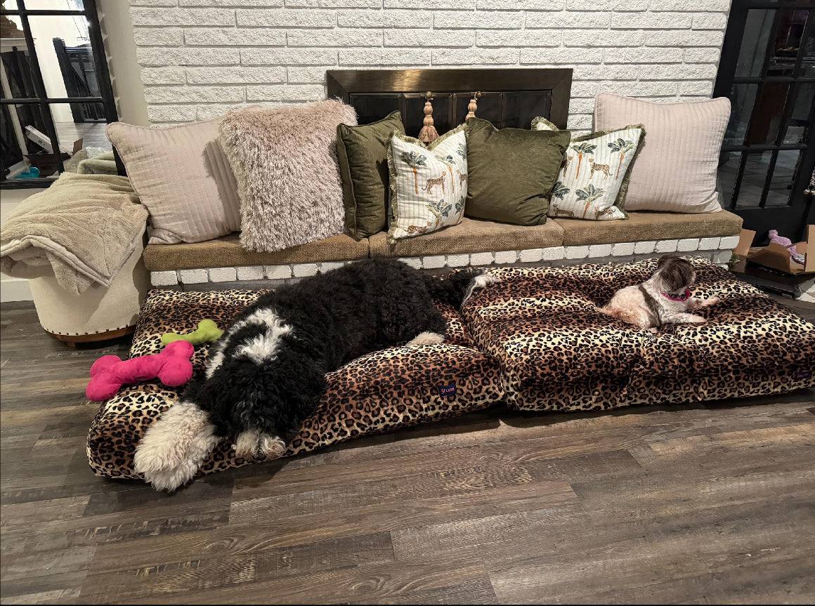 LEOPARD DOG BED BROWN/BLACK