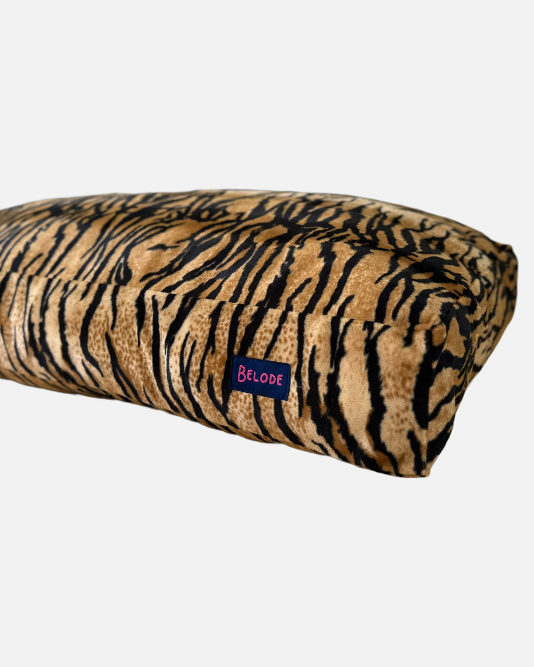 TIGER DOG BED RUST/BLACK