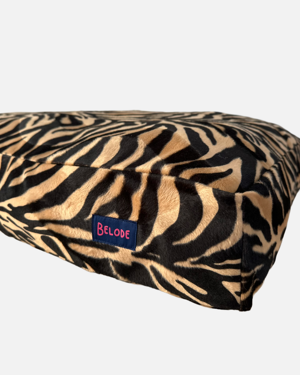 ZEBRA DOG BED BEIGE/BLACK